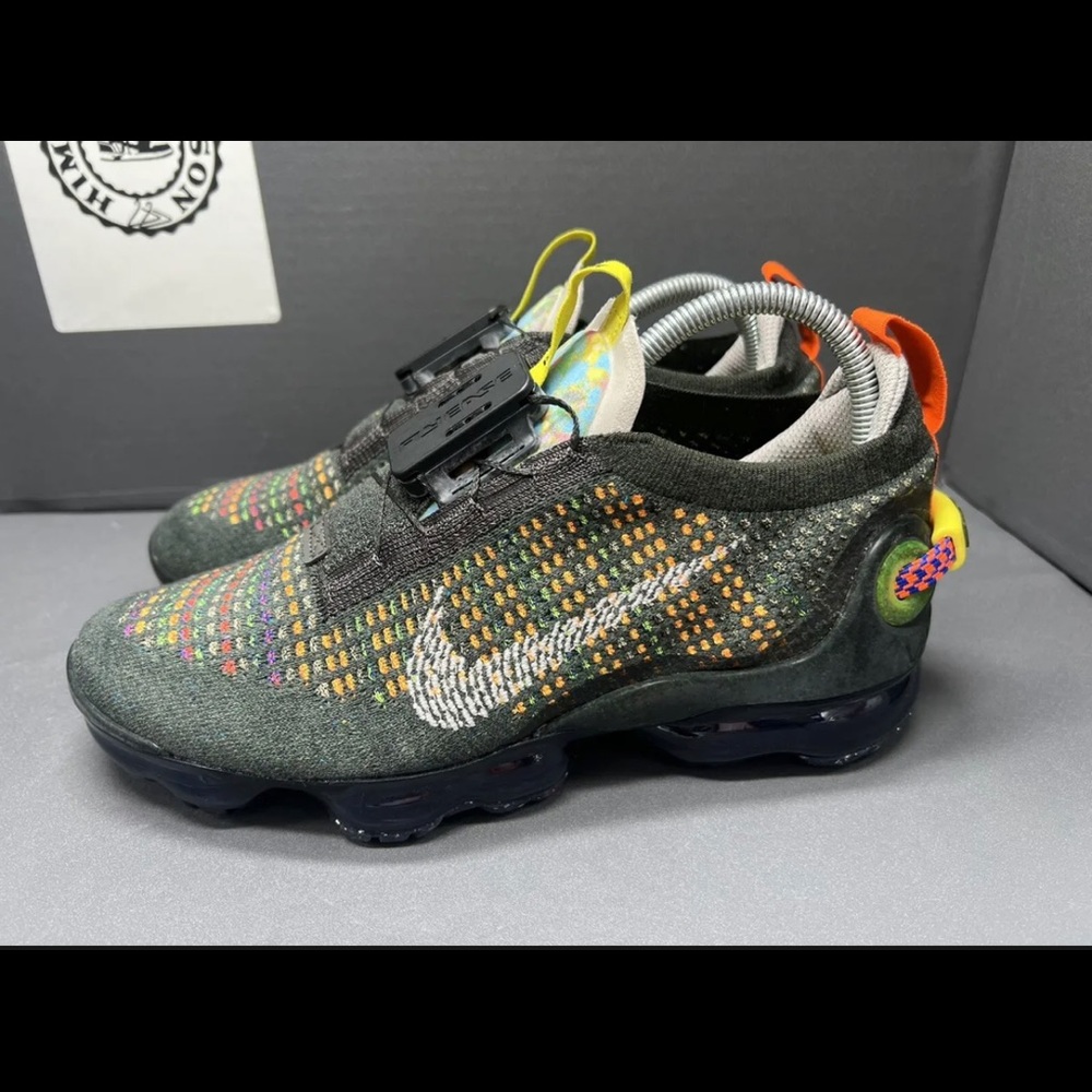 Nike vapor max 6.5 kids women’s 7.5-8 gently used a handful of times